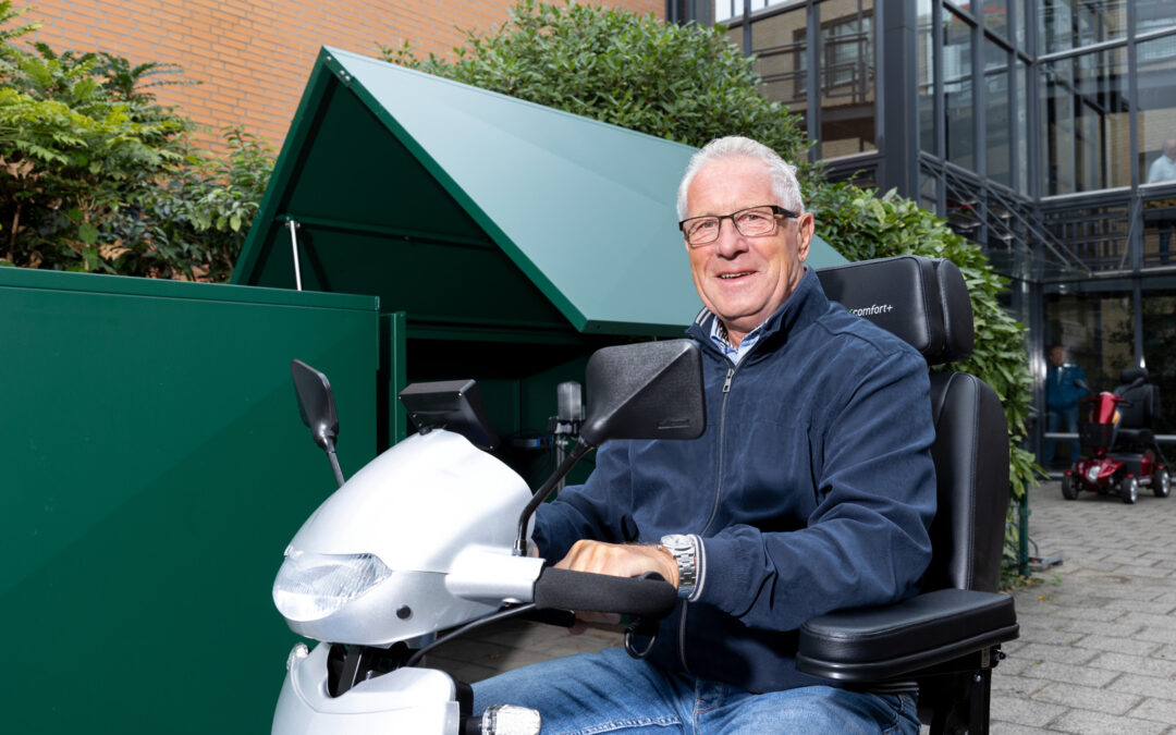Slimme scootmobielstalling bij wooncomplex